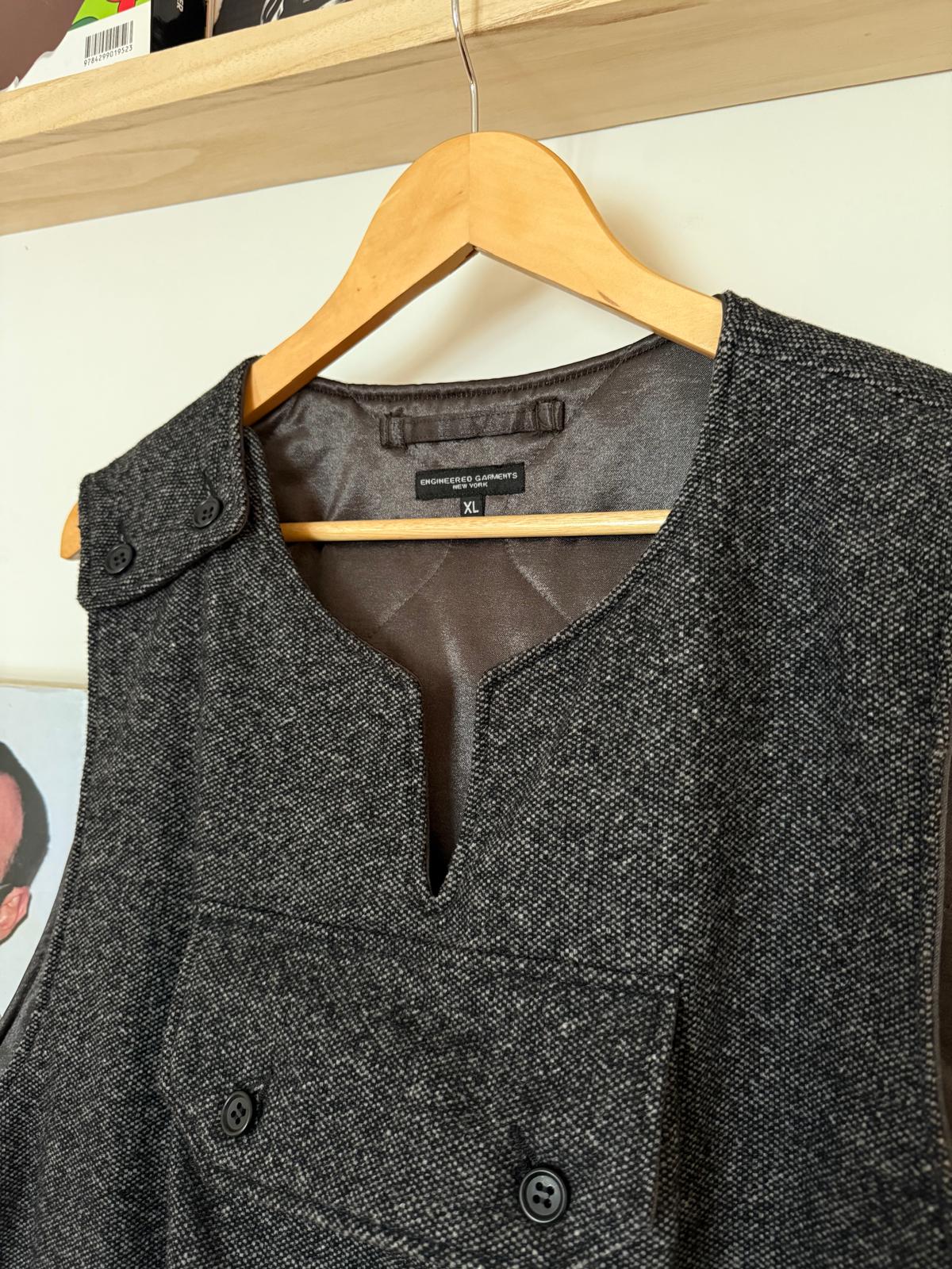 Engineered Garments pull over vest