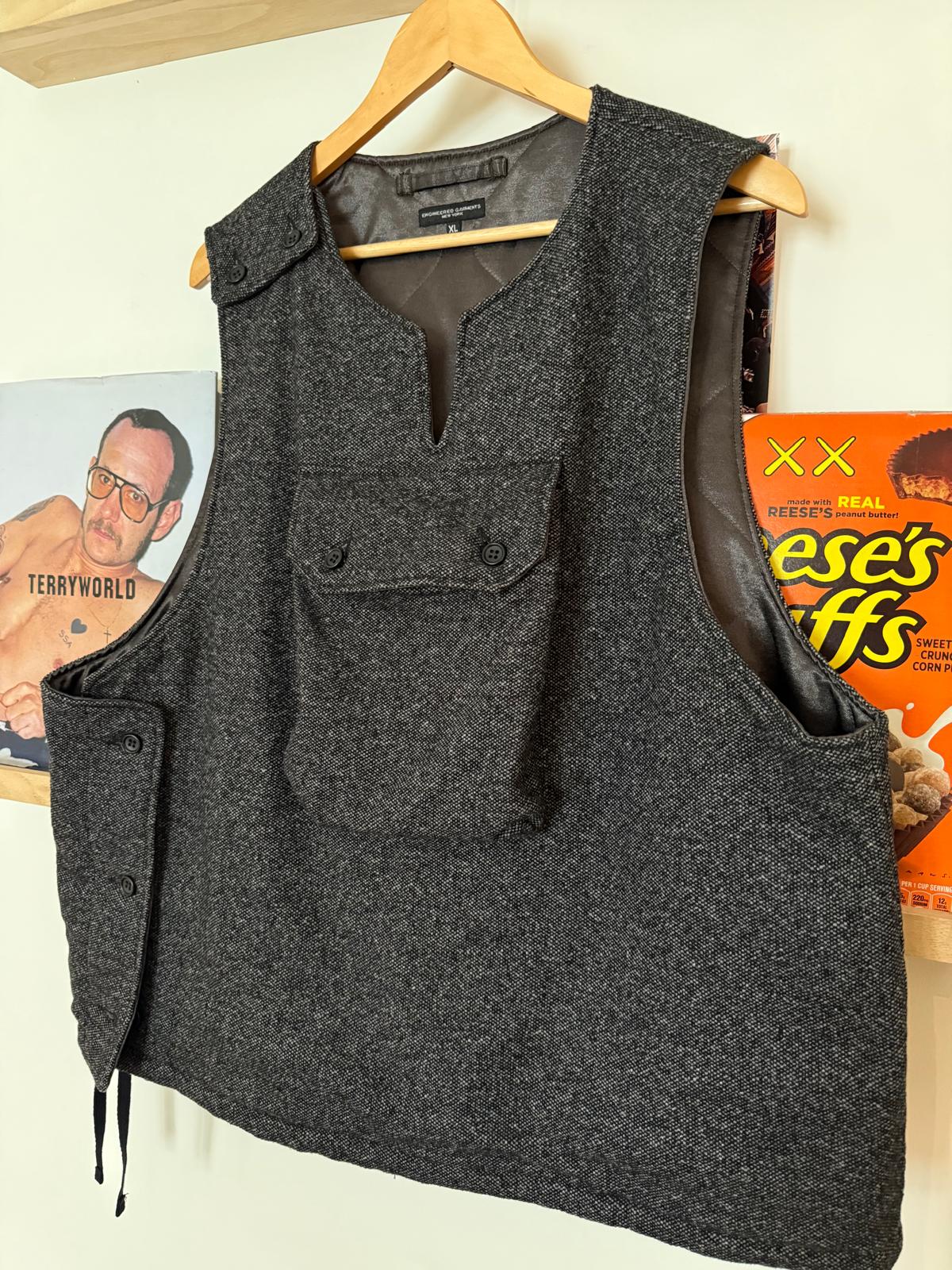 Engineered Garments pull over vest
