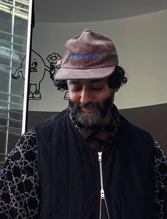 Embroidered typo corduroy cap